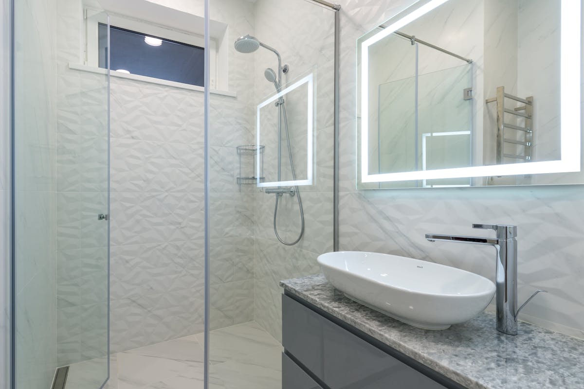 Modern Bathroom